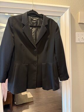 DKNY Black Peplum-Style Women's Blazer Jacket